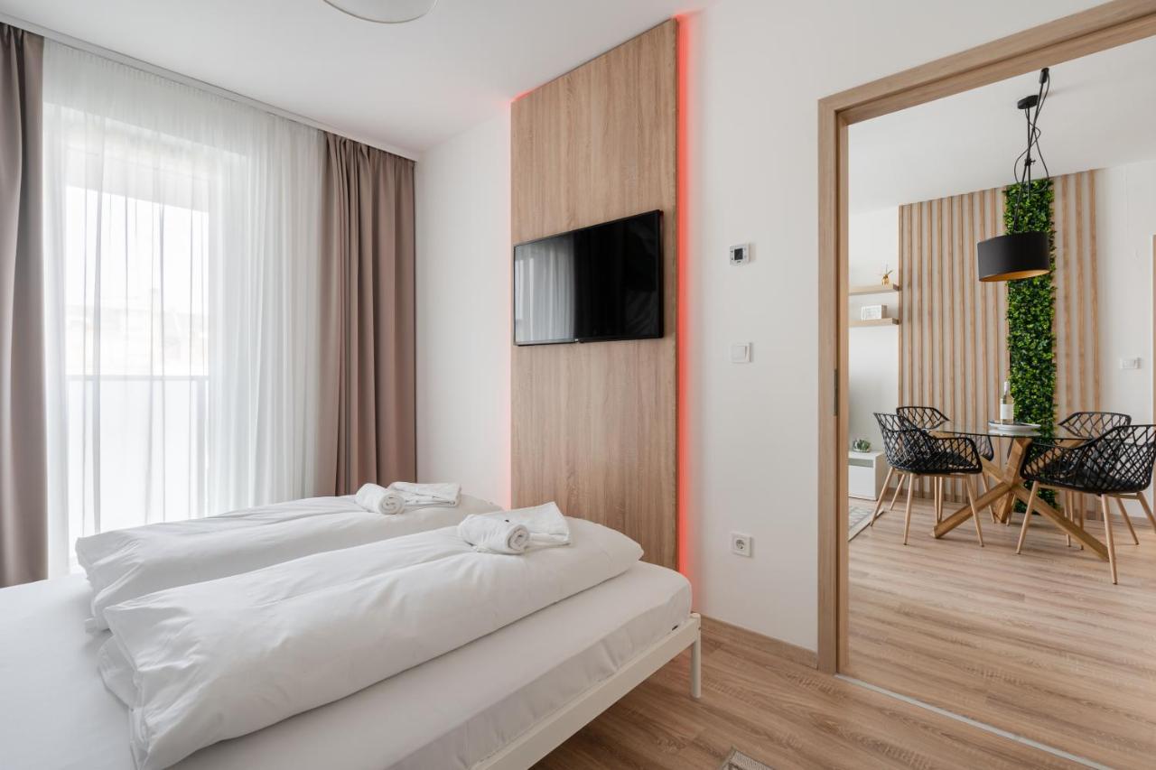 Westside River Apartment ブダペスト エクステリア 写真